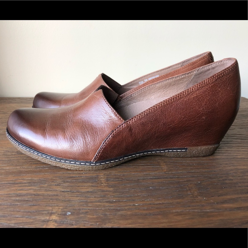 Dansko Liliana Wedge